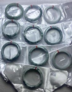 Read more about the article A貨緬甸翡翠手鐲，B281~B290