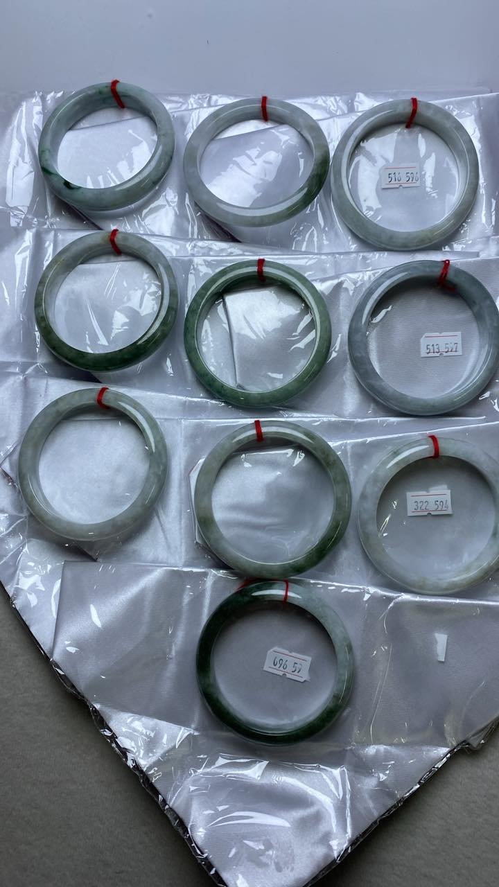 A貨緬甸翡翠手鐲，B441~B450