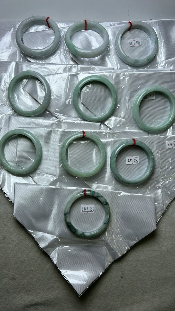 A貨緬甸翡翠手鐲，B501~B510